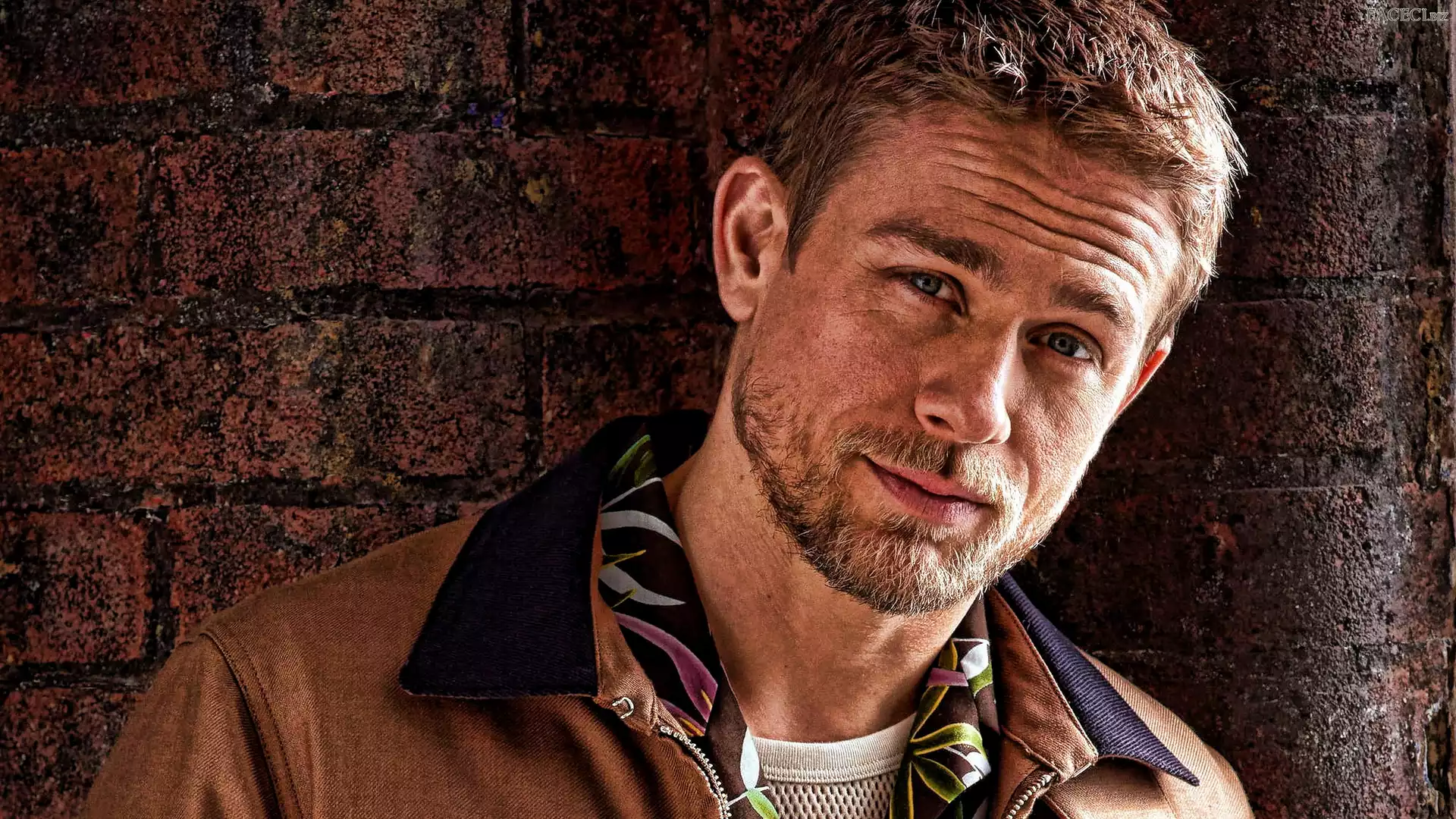 Charlie Hunnam, Mężczyzna, Aktor